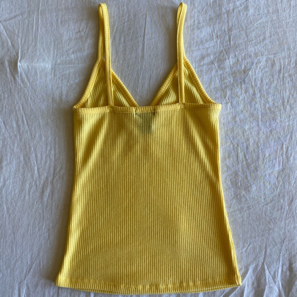 Yellow Top - Picture 2 of 3